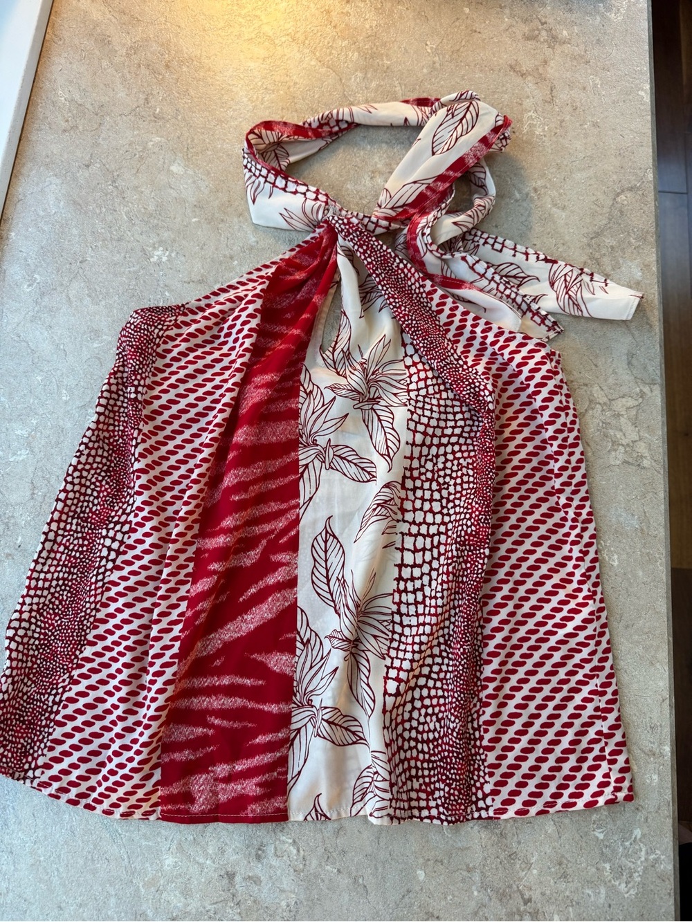 Banana Republic Red Sunset Halter Top Topical, Animal Print- Y2K, Size Small
